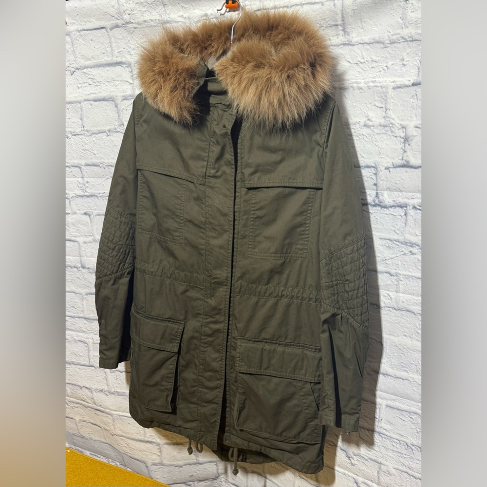 $995.00 Vince Olive Jacket with Coyote Fur Trim Hood, Size XS - Picture 3 of 8